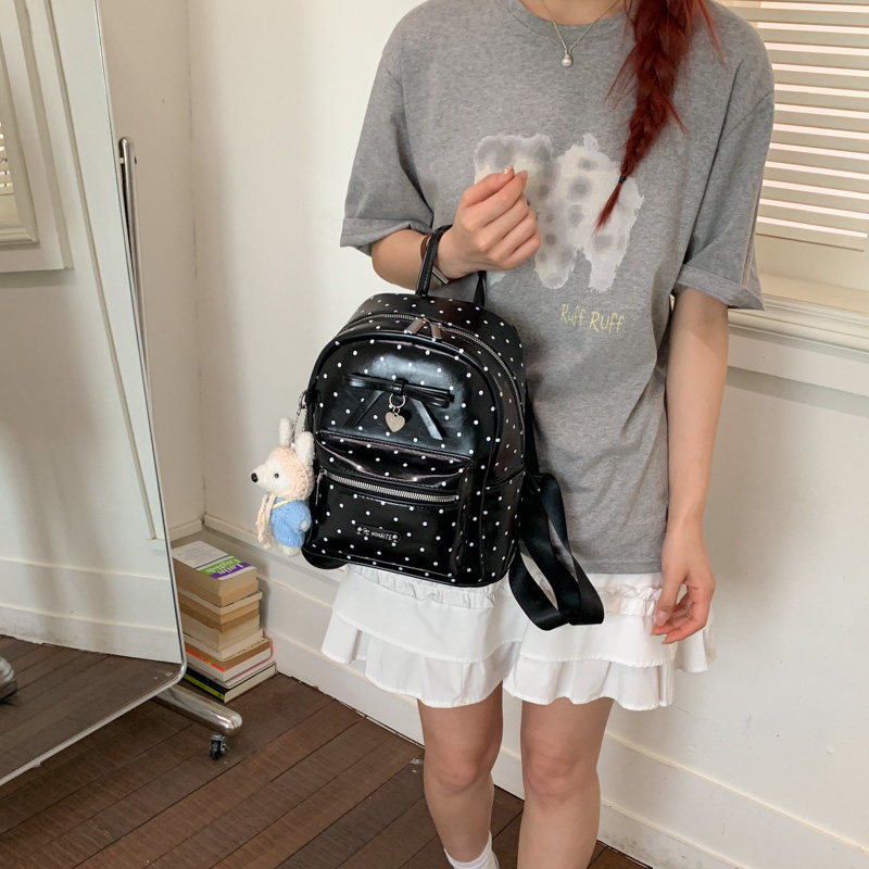 2026 Mochila de hombro exquisita ocio de gran capacidad bolso de hombro de mujer verano nuevo estilo de escuela