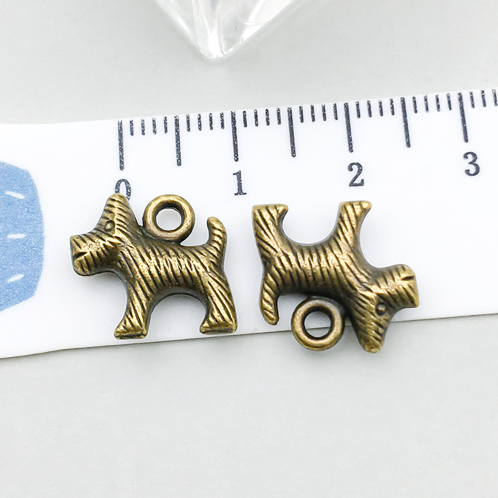 고대 녹색 긴 개 1마리-1.6g-13*13mm-20575