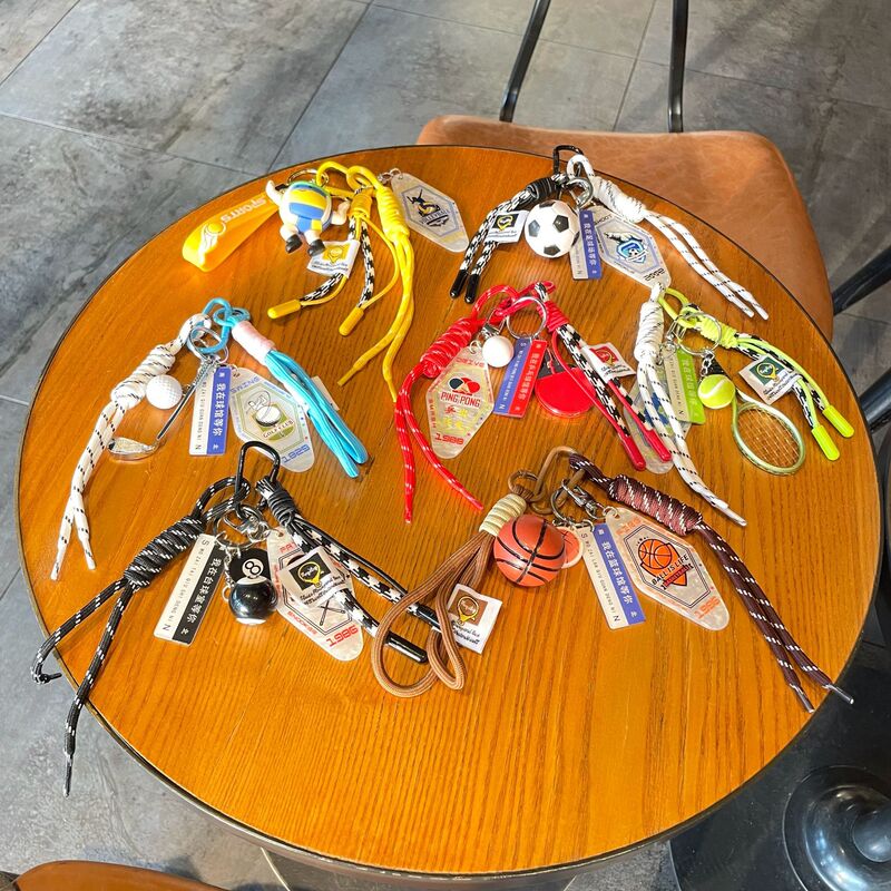オリジナルミュウスタイルスポーツバッグペンダント菱形アクリルブランドキーホルダー小さなペンダントクリエイティブバドミントンペンダント|undefined