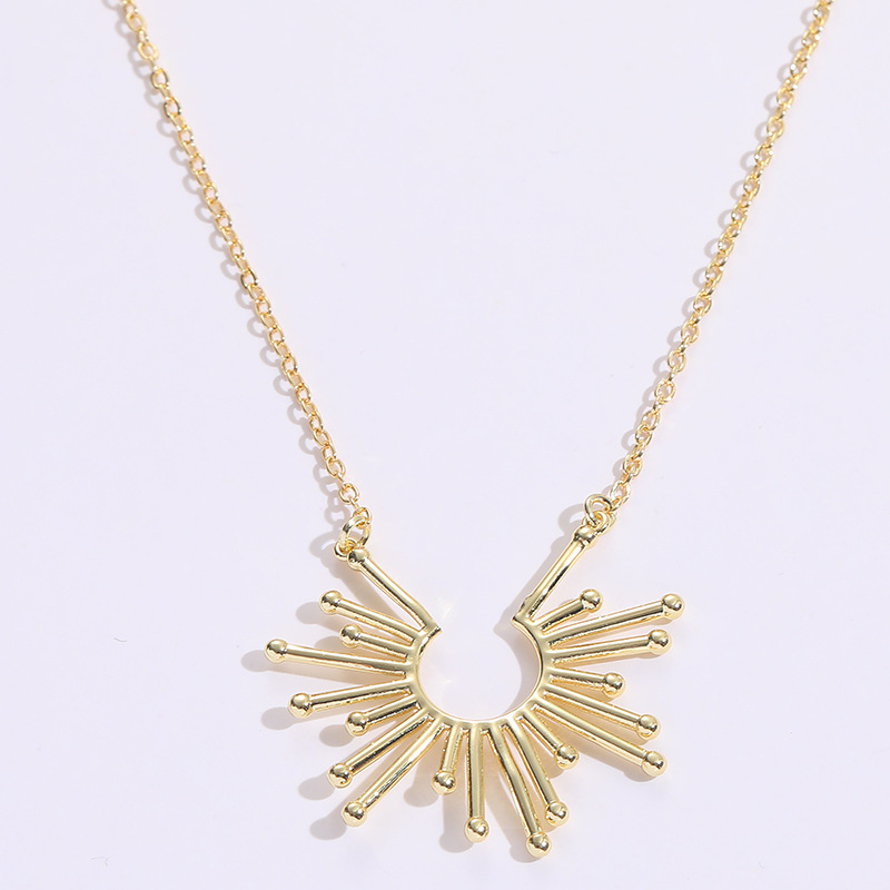 Simple Style Sun Copper Plating Zircon Pendant Necklace 1 Piece