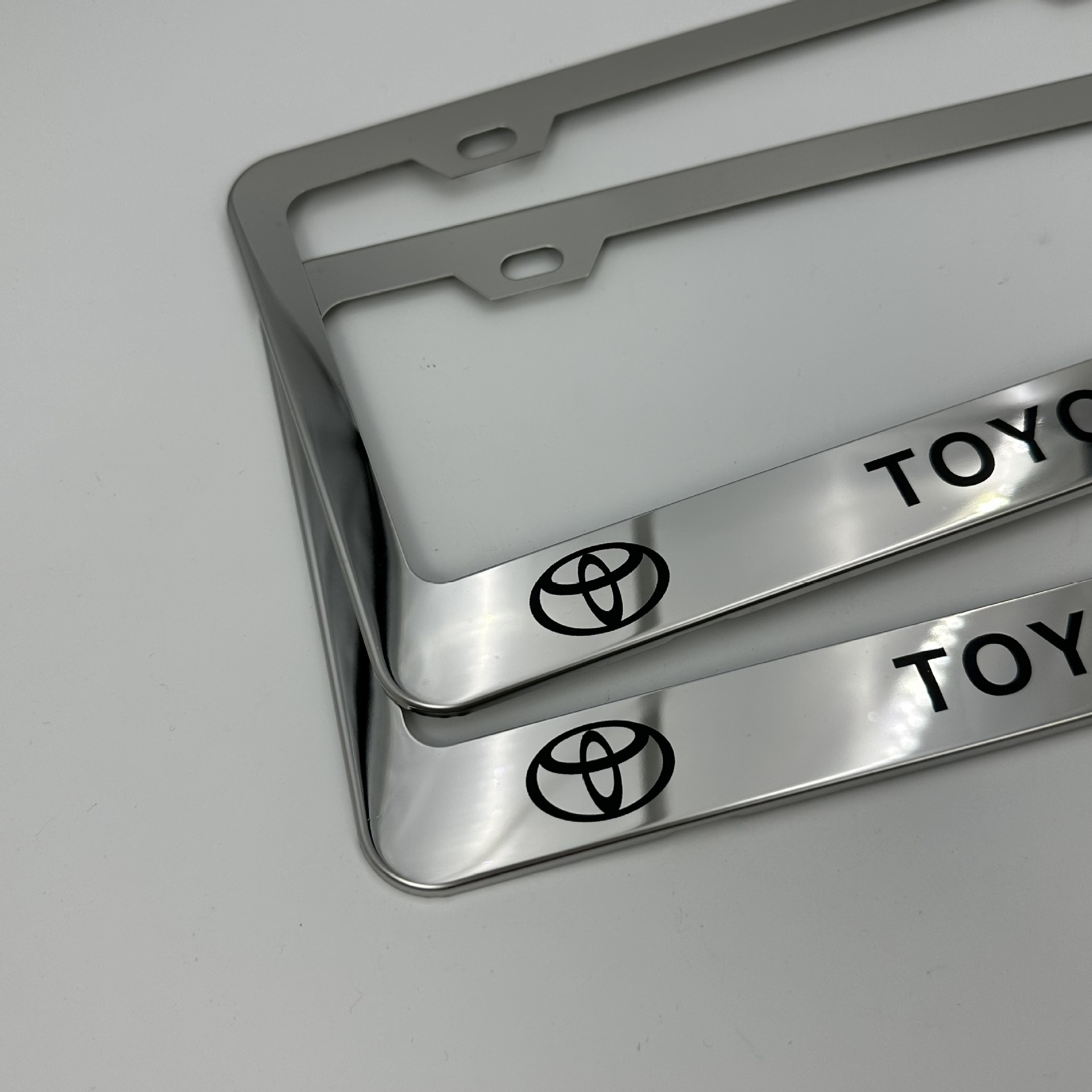 Cross-Border Supply of American Standard Stainless Steel License Plate Frames, Thickened Universal License Plate Frames, Factory Wholesale Only