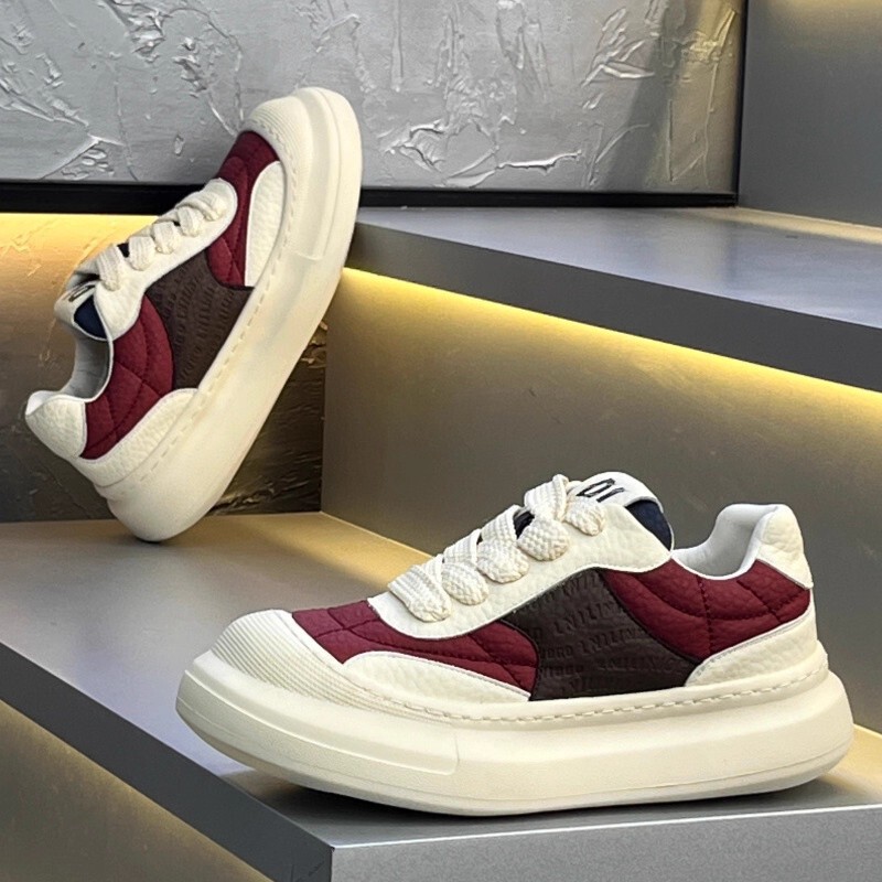 Light Luxury Designer Style 2026 Spring Men's Sneakers, Thick-Soled Casual Street-Style Bread Shoes, Student Workwear Men's Trendy Shoes Light Luxury Designer Style 2026 Spring Men's Sneakers, Thick-Soled Casual Street-Style Bread Shoes, Student Workwear Men's Trendy Shoes