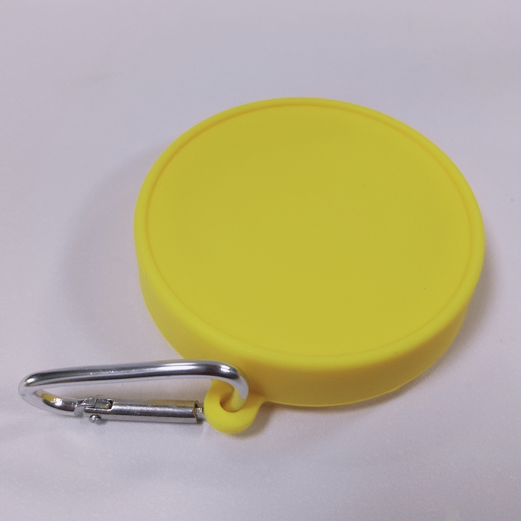 Taza de agua plegable de silicona para viajes al aire libre, taza retráctil portátil a prueba de caídas, taza de regalo de vacaciones publicitaria en stock