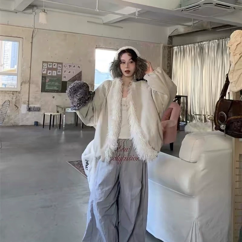 Женская куртка из шерсти и хлопка в американском уличном стиле, с пэчворком, утепленная, свободного кроя.