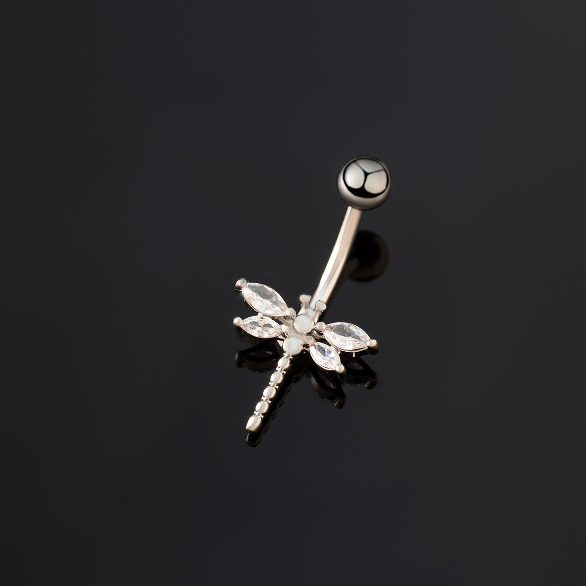 Piercing nombril libellule avec zircon - bijou de ventre élégant_voghion.com