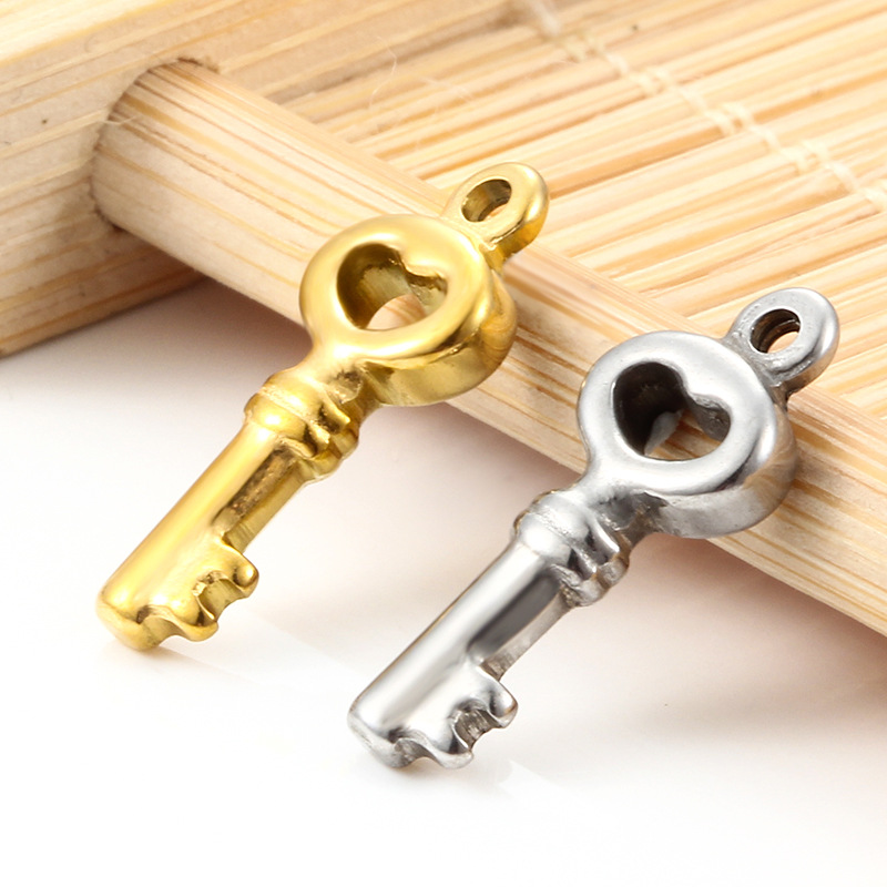 DIY Jewelry Accessories, Pendant Necklace, Bracelets, Necklace Classification 5 PCS/Package 304 Stainless Steel Key Pendant DIY Jewelry Accessories Pendant Necklace Bracelets