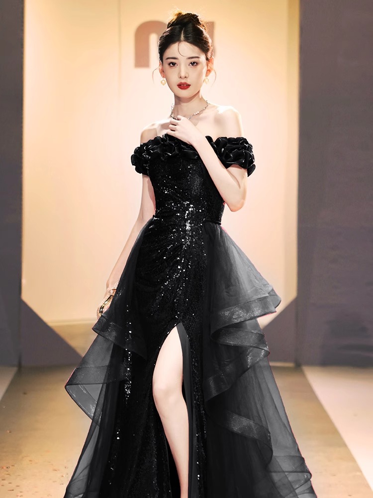 Đầm dạ hội lệch vai đen đính sequin ôm body dáng dài — Màu đen (lưới không thể tháo rời), Màu đỏ rượu vang (lưới không thể tháo rời) chi tiết 3