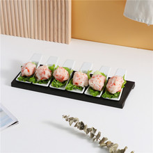 �մ���С�Ե��{ζ������u�ϵ��������c��չʾ�P���W�L���׵��;�