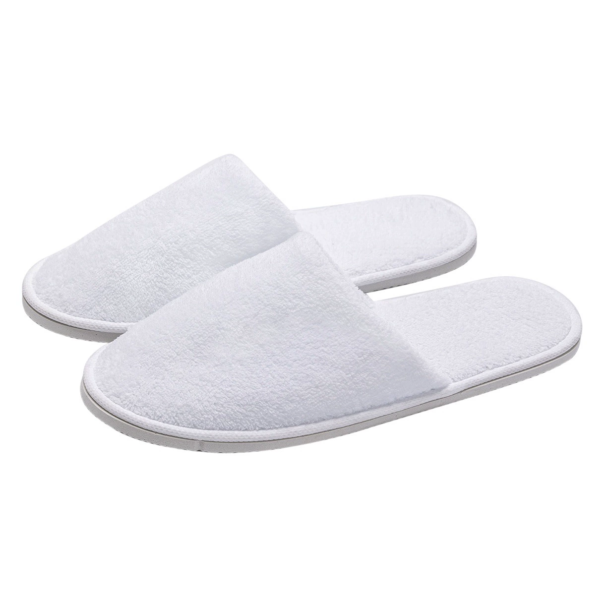 Одноразовые тапочки для гостеприимства в гостях