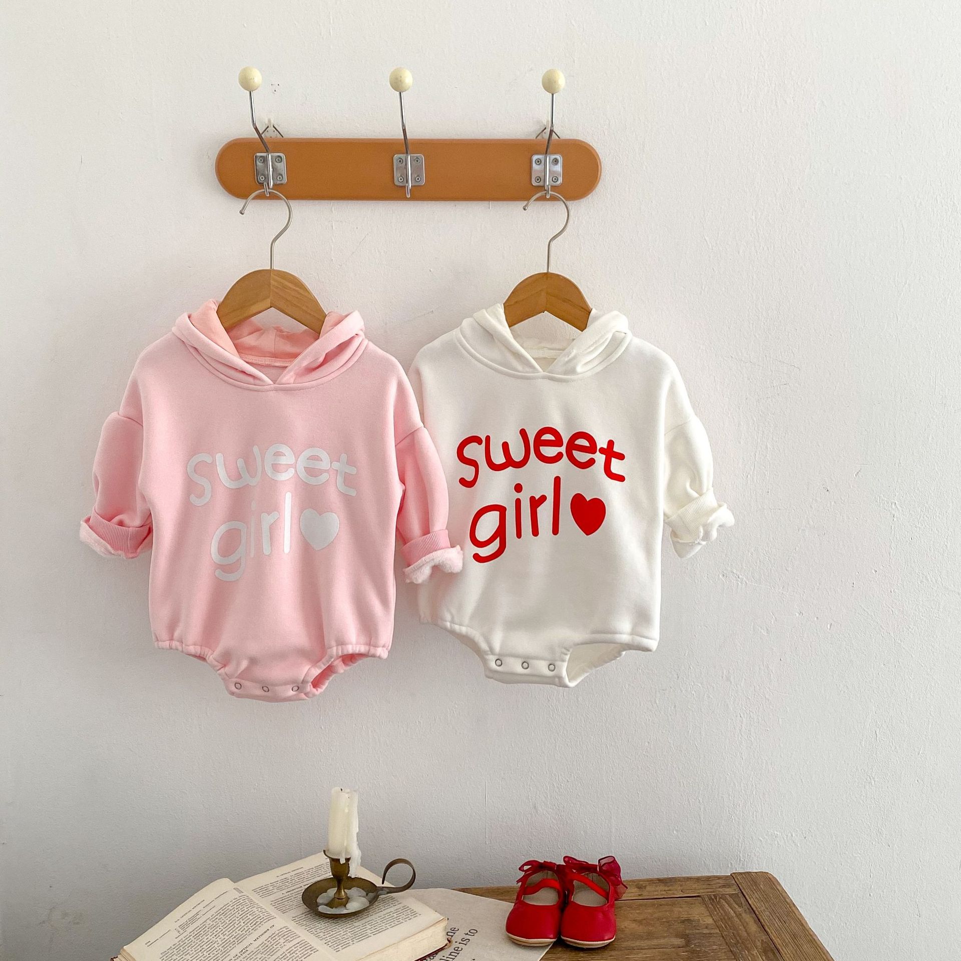 Mono con capucha para bebé con estampado de mariposas de invierno, ropa de escalada con forro polar grueso._voghion.com