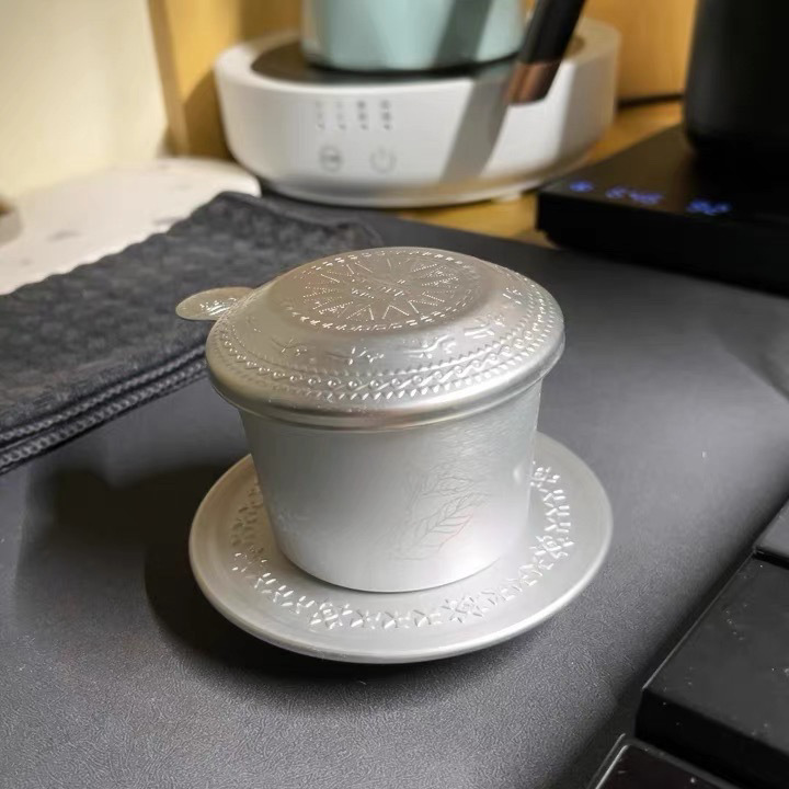 Vietnam Zhongyuan Coffee Aluminum Drip Hand Pour Pot Outdoor Work Convenient Drip Coffee Pot