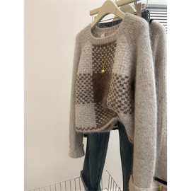 灰色复古棋盘格毛衣女秋冬2024新款韩系套头慵懒风日系软糯针织衫