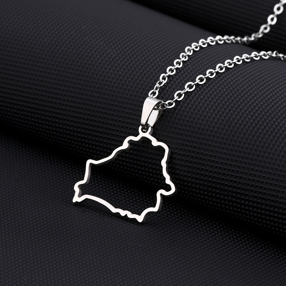 Collar de estilo hueco de oro bielorruso hueco de acero de titanio de moda Collar de pareja con colgante geométrico para hombres y mujeres