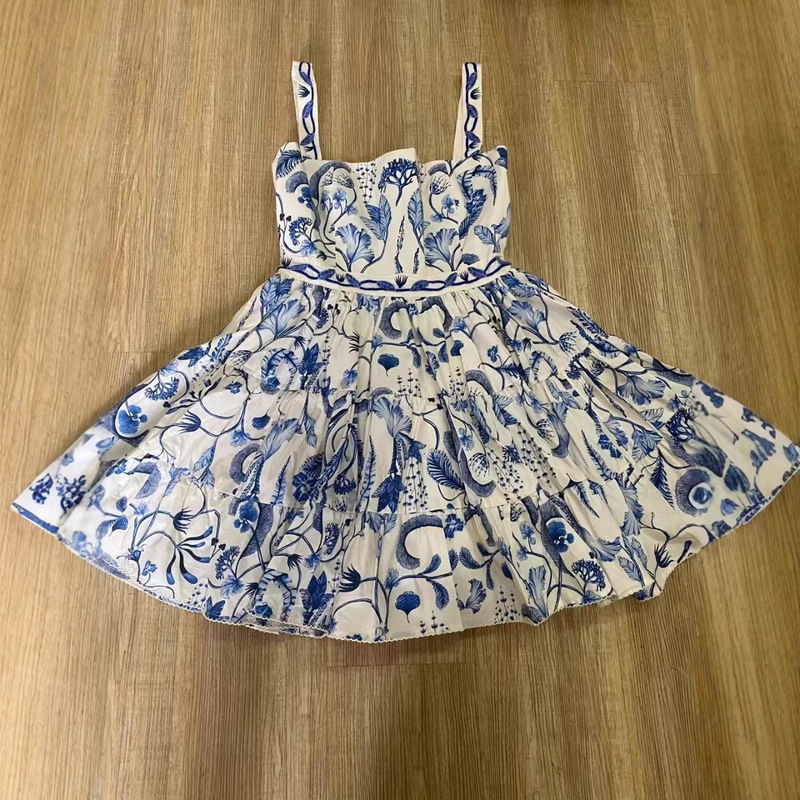 2026 Spring/Summer New Style Strapless Vintage Blue Floral Waist-Cinching Short Dress for Women Cross-Border 2026 Spring/Summer New Style Strapless Vintage Blue Floral Waist-Cinching Short Dress for Women Cross-Border