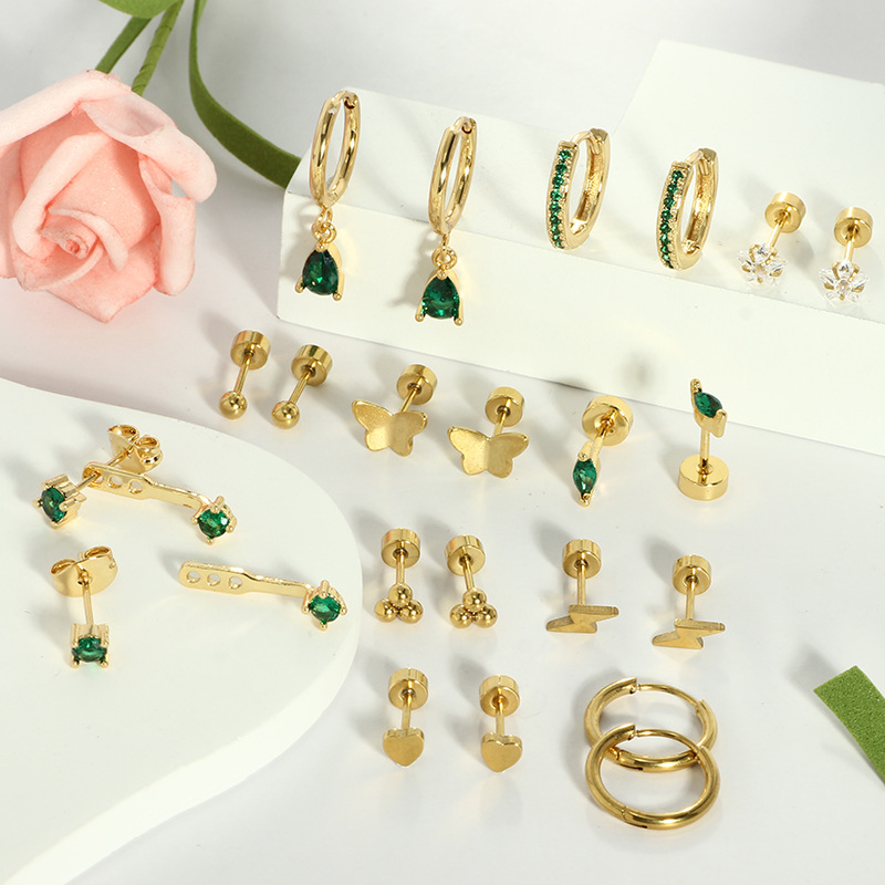 Labret piercing jewelry detail image