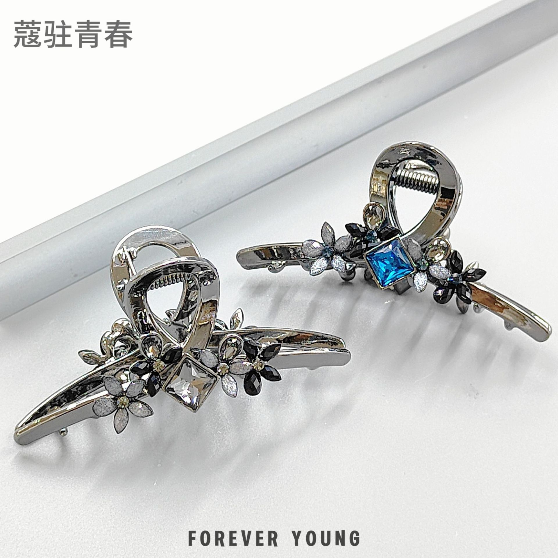 Light Luxury and High-End Silver Gray Diamond Flower Metal Clip Water Drop Cut Out Square Gemstone Hair Accessories Original Design Fashionable