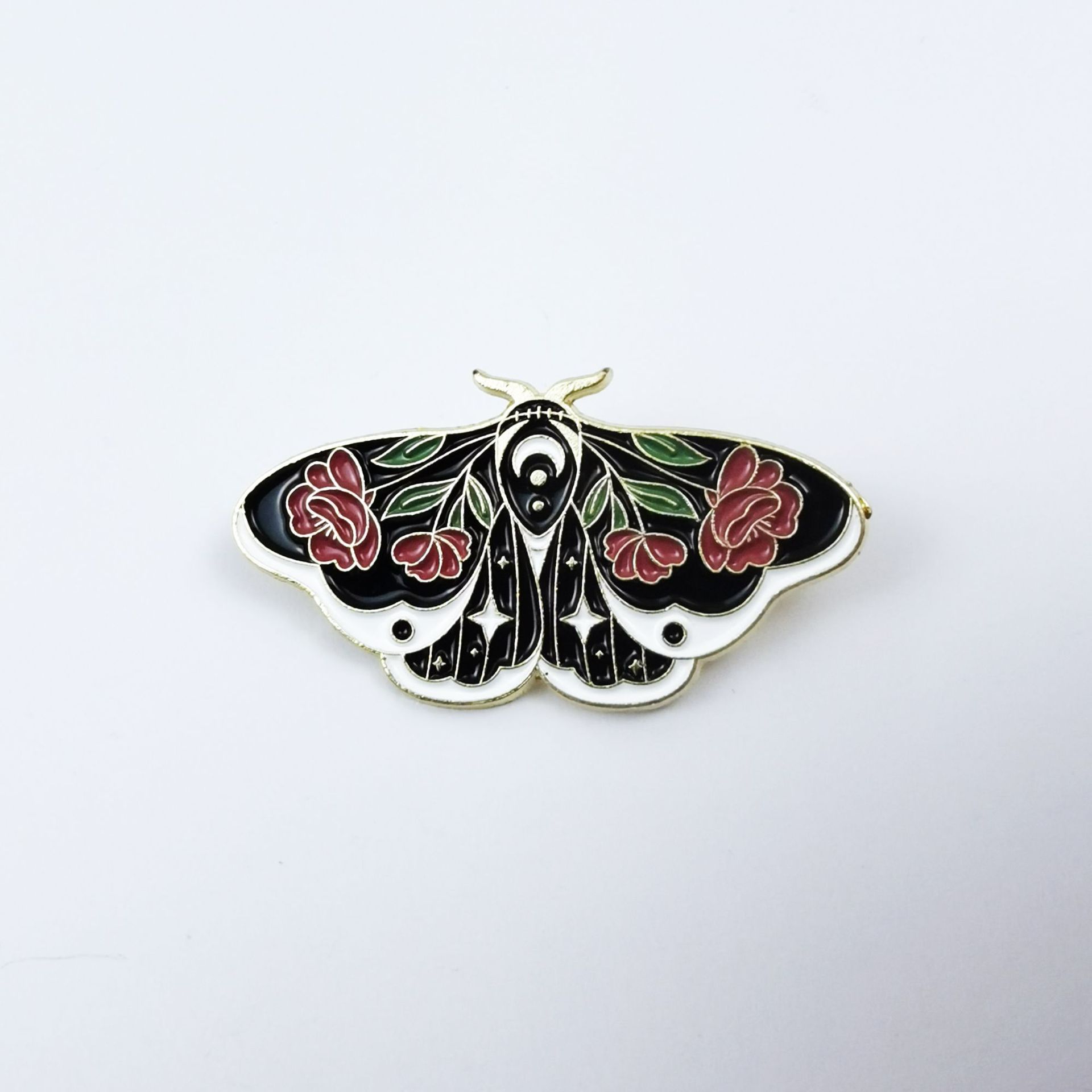 Broche de mariposa de dibujos animados, de aleación esmaltada, con forma de insecto, para ropa, insignia, accesorios transfronterizos