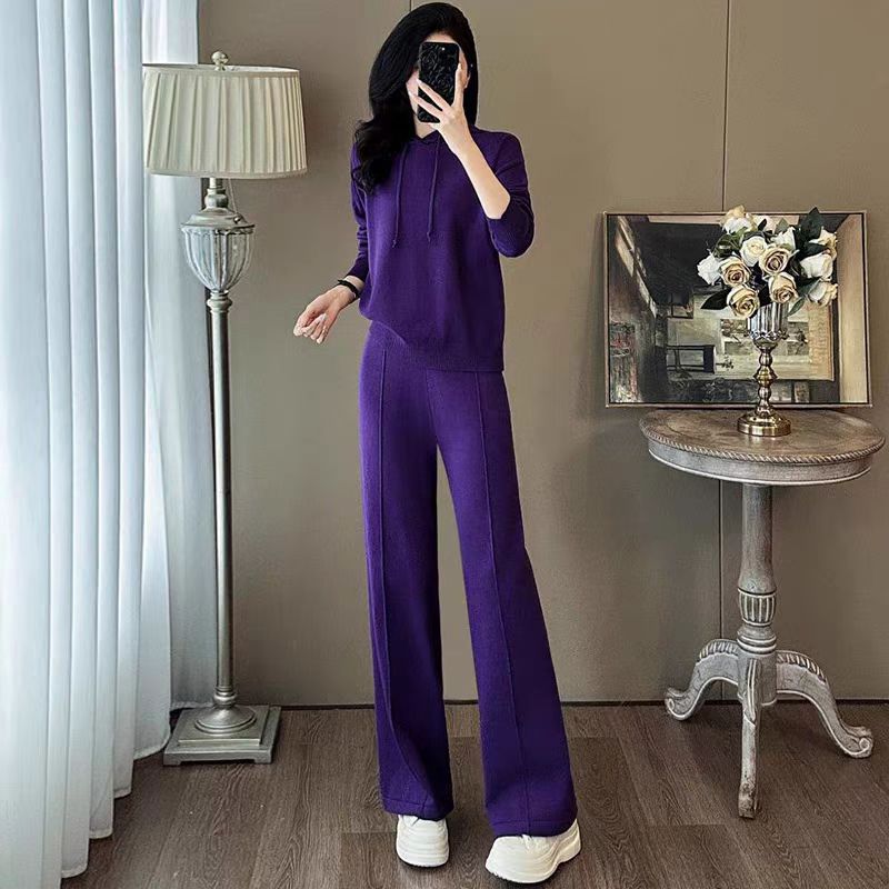 Purple Casual Sports Suit for Women in Early Spring, Slim and High-End Hooded Sweater, Drapey Straight Pants Two-Piece Set
