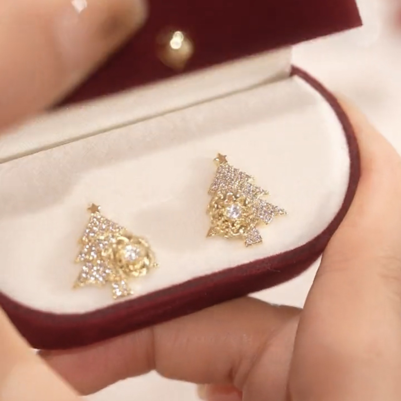 1 Pair Simple Style Shiny Christmas Tree Plating Inlay Copper Zircon Ear Studs display picture 3