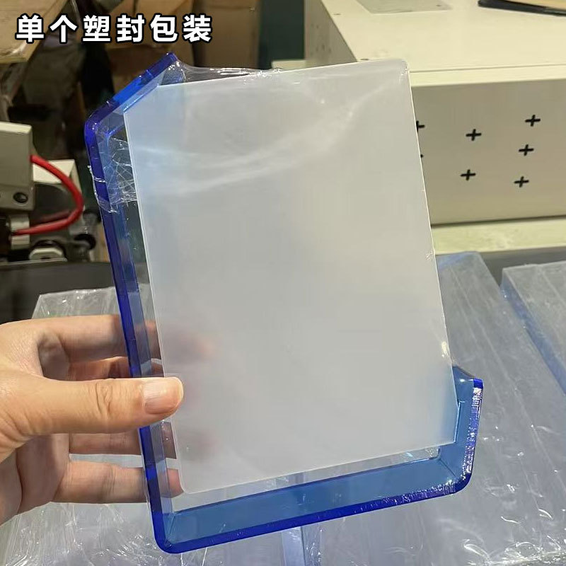 7 pulgadas azul transparente (17.8x12.7cm)