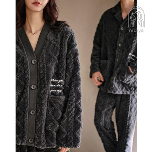 �ݵҋI��H˯��Ů����ɺ���q�Ӻ�ů�_�������ʿ���e�Ҿӷ����b