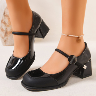 ���Q�߸���Ь�и�������ЬŮ�ٴ�СƤЬ�¿ʽ�Ʒ��A�^���k����