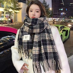 2025格子围巾女冬季高级感秋冬韩版新款仿羊绒披肩加厚保暖围脖
