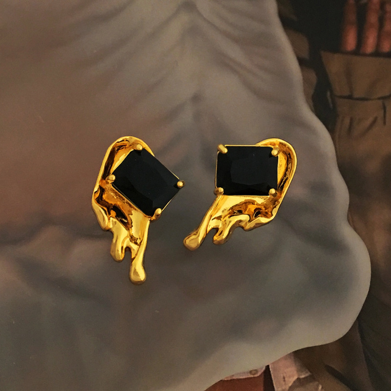 Retro Rhombus Copper Ear Studs Inlay Artificial Pearls Copper Earrings 1 Pair