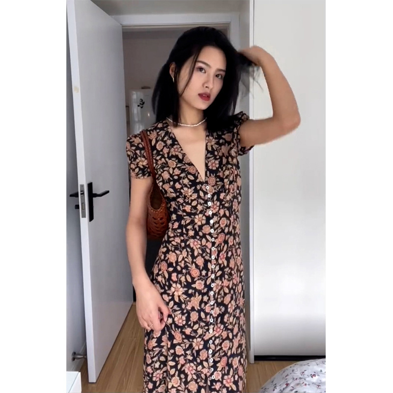8374 French style tea break dress for women new summer vintage floral V-neck light mature style western style high-grade skirt