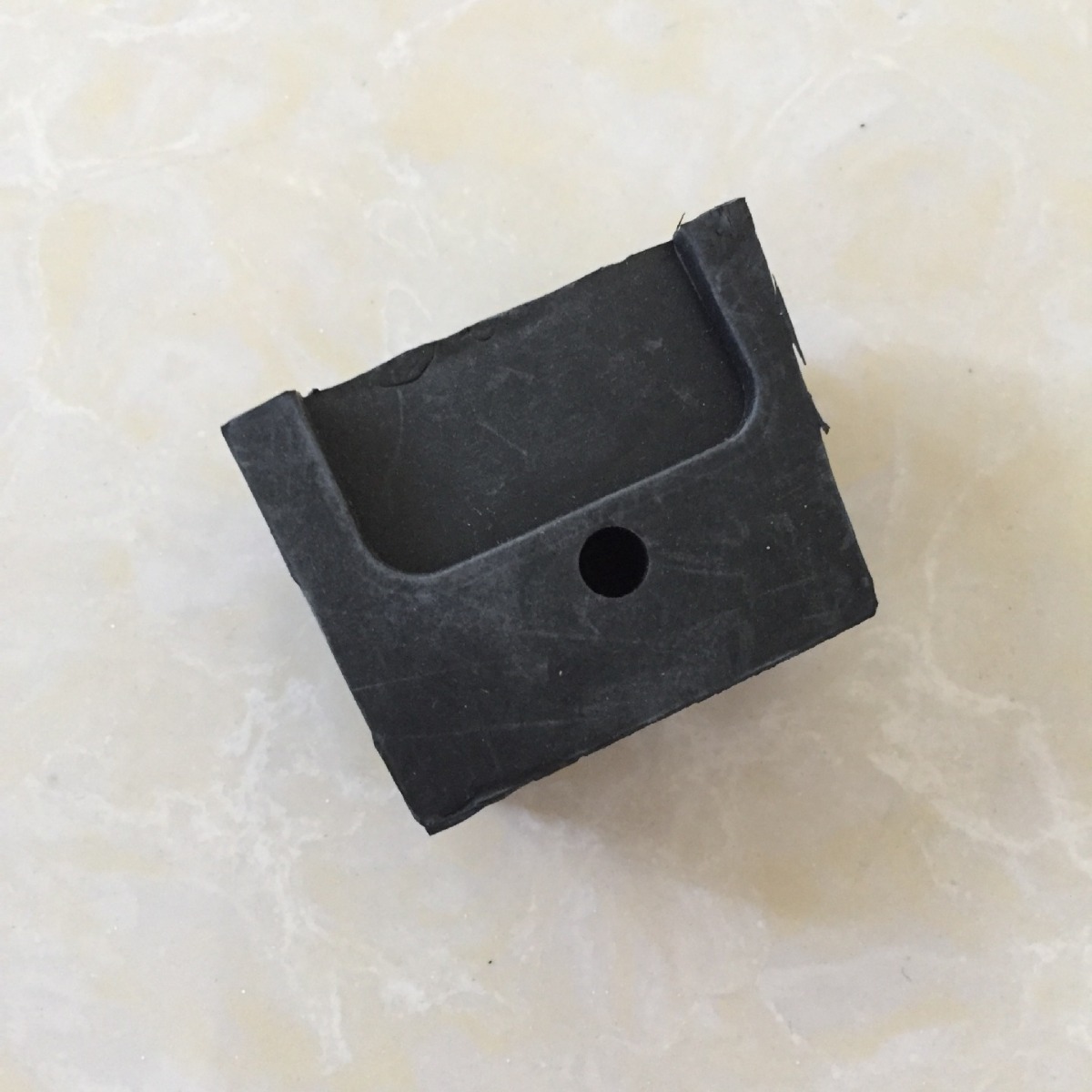 舷外机40P橡胶塞11008,36.2克，单价每个2.75元，批发有优惠