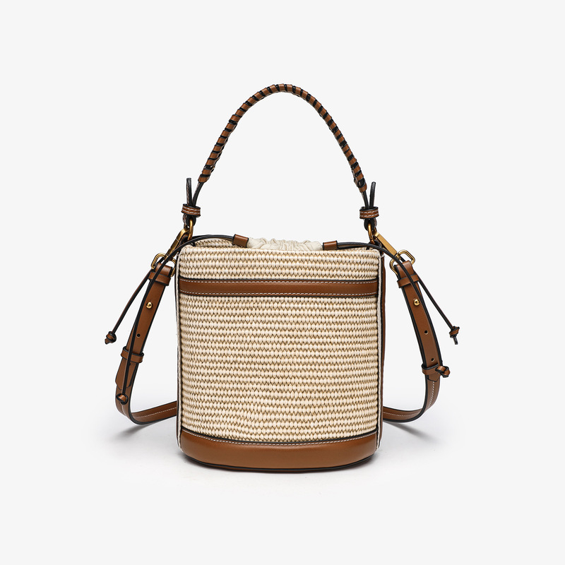 Z Family Straw Woven Western Style Women's 2024 Autumn and Winter New Hand Bucket Bag Woven Beach Commuter Crossbody Bag