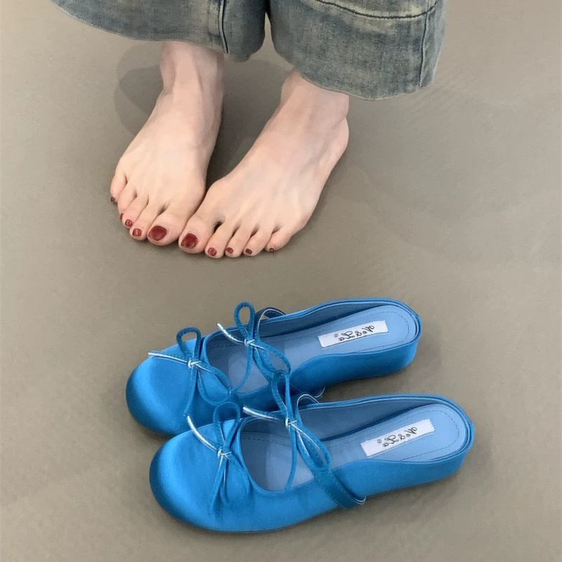 Summer slippers with bow, french style
