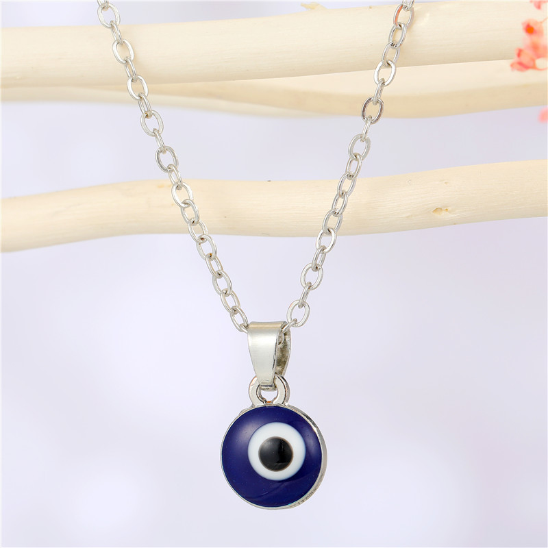 Bohemian Resin Round Eye Anhänger Halskette display picture 5