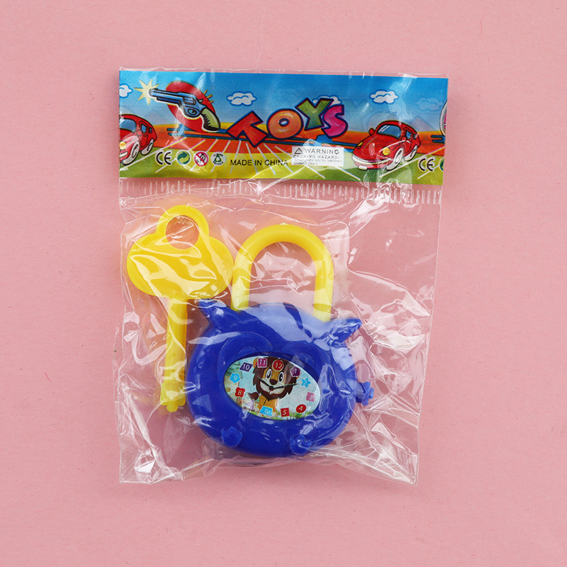 Juguetes de plástico para niños cerradura jardín de infantes pequeños regalos juguetes de recompensa empujar pequeños regalos puestos de suministro de juguetes