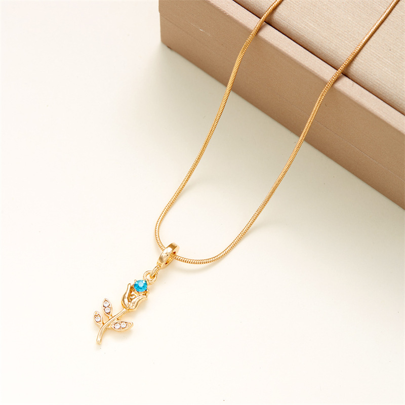 Casual Simple Style Tulip Alloy Plating Women's Pendant Necklace 1 Piece display picture 4