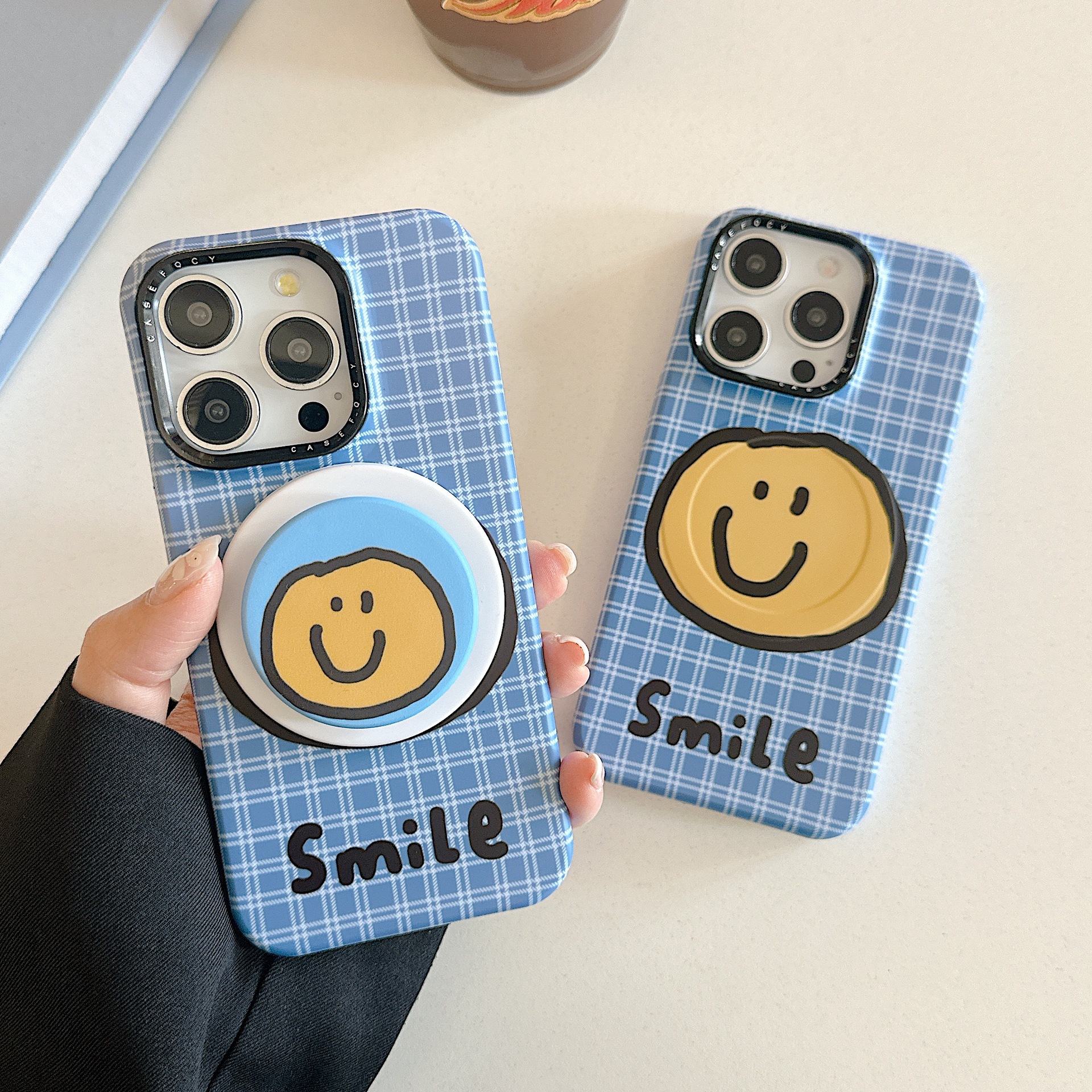 Smiley simple a cuadros azules para Apple 15ProMax funda para teléfono móvil 16Pro atracción magnética 14/13 personalidad 16PM