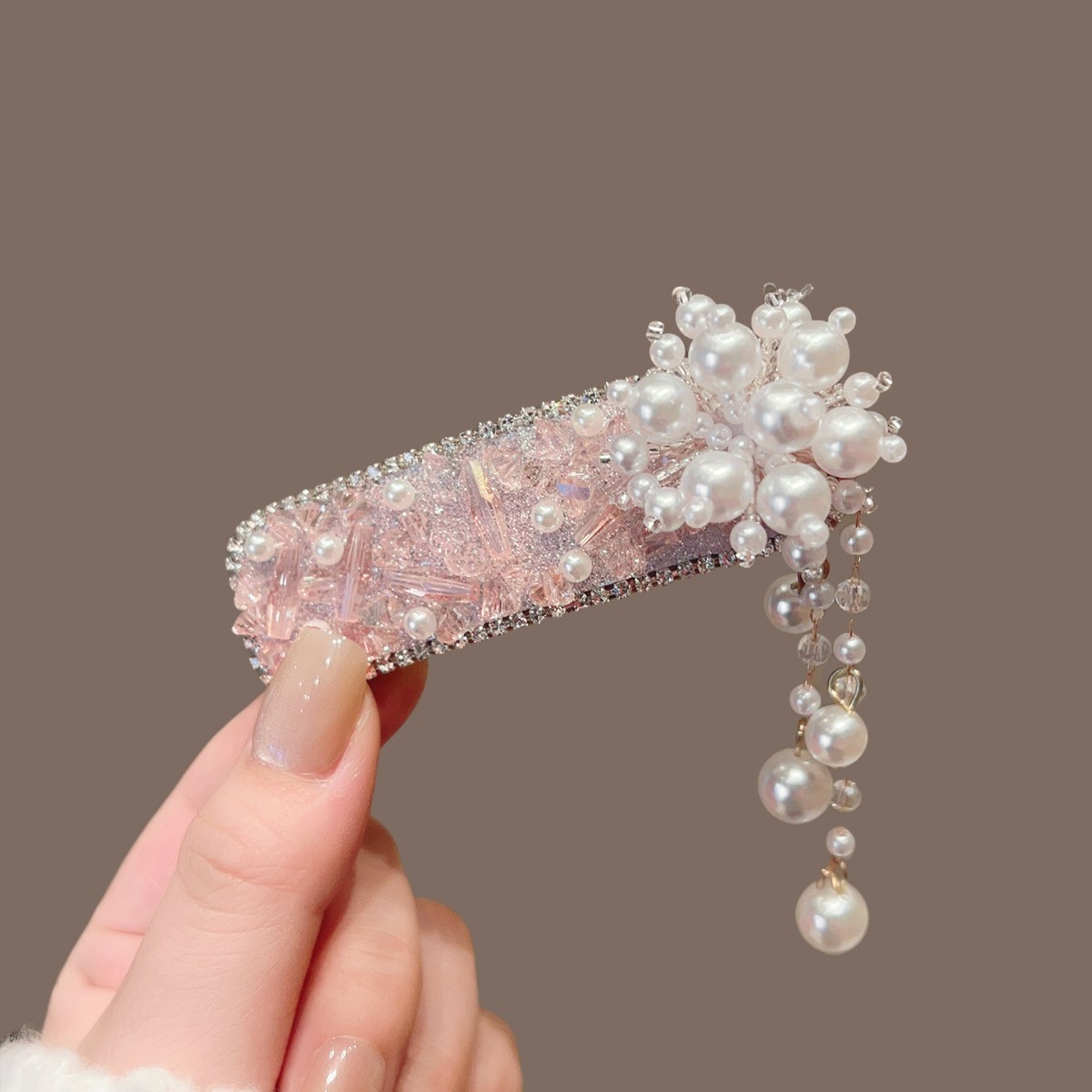 Pink crystal pearl BB clip