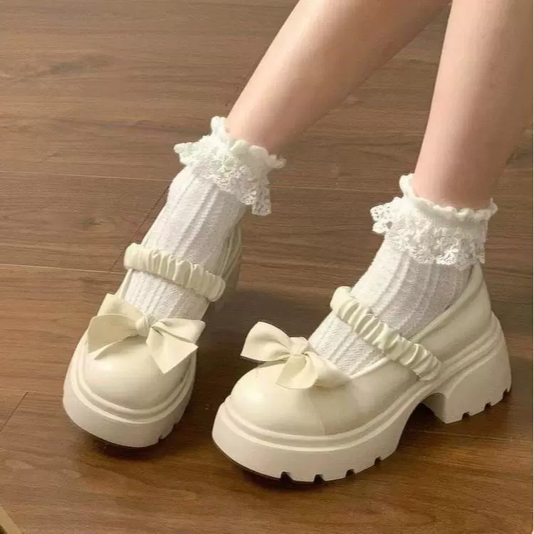 Белые толстые каблуки, увеличенные маленькие кожаные туфли Женские зимние 2024 новые резинки с бантами, легкие туфли Мэри Джейн