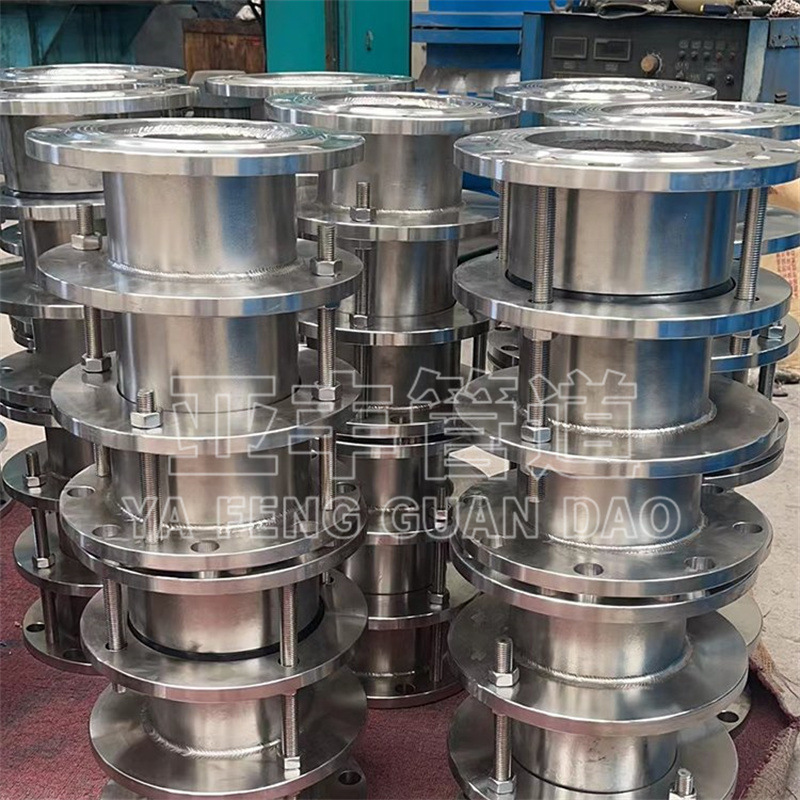 污水管道用压盖松套伸缩接头规格型号安装简单方便