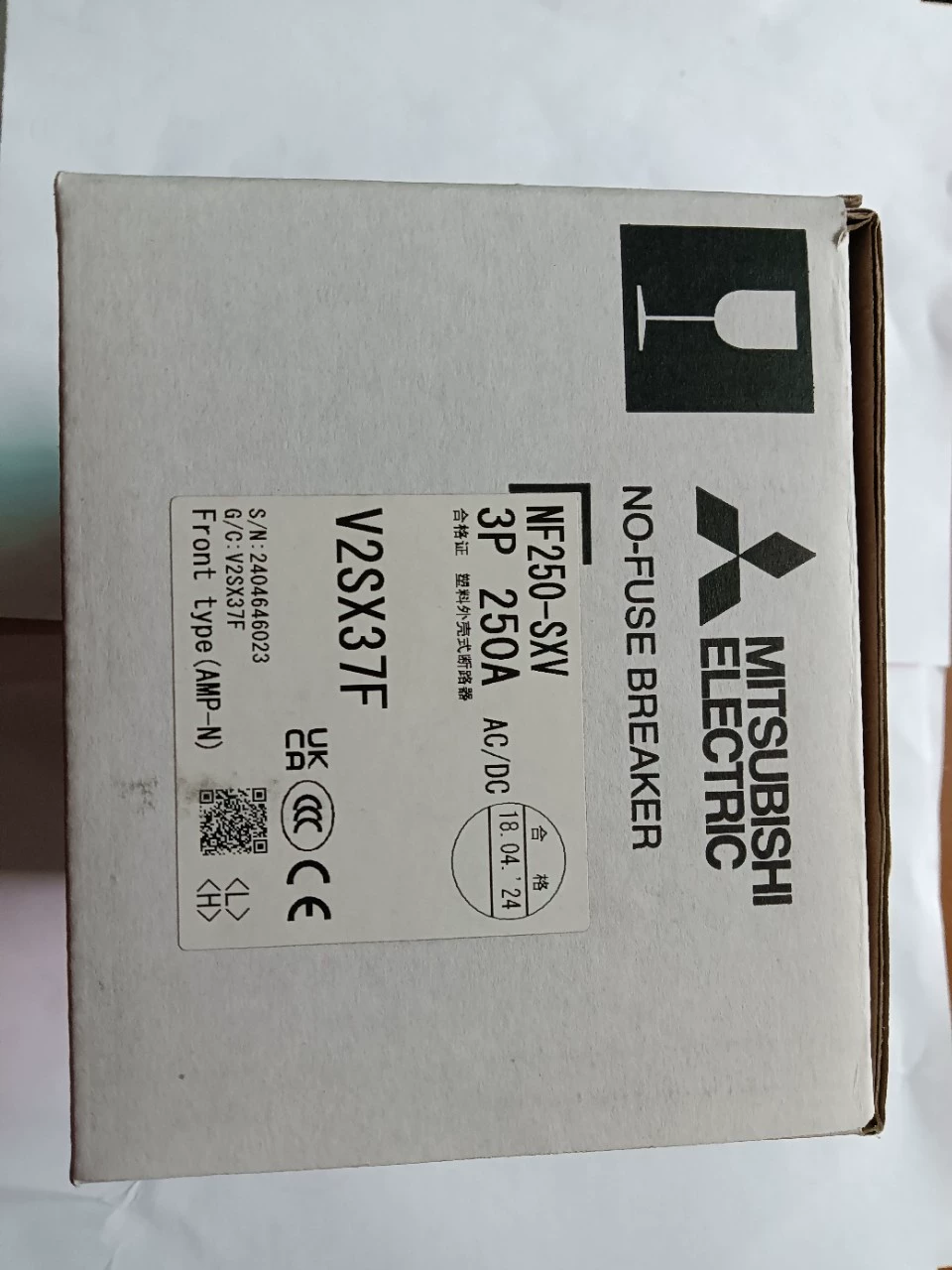 Новый оригинальный автоматический выключатель Mitsubishi в литом корпусе NF250-SXV 3P250A