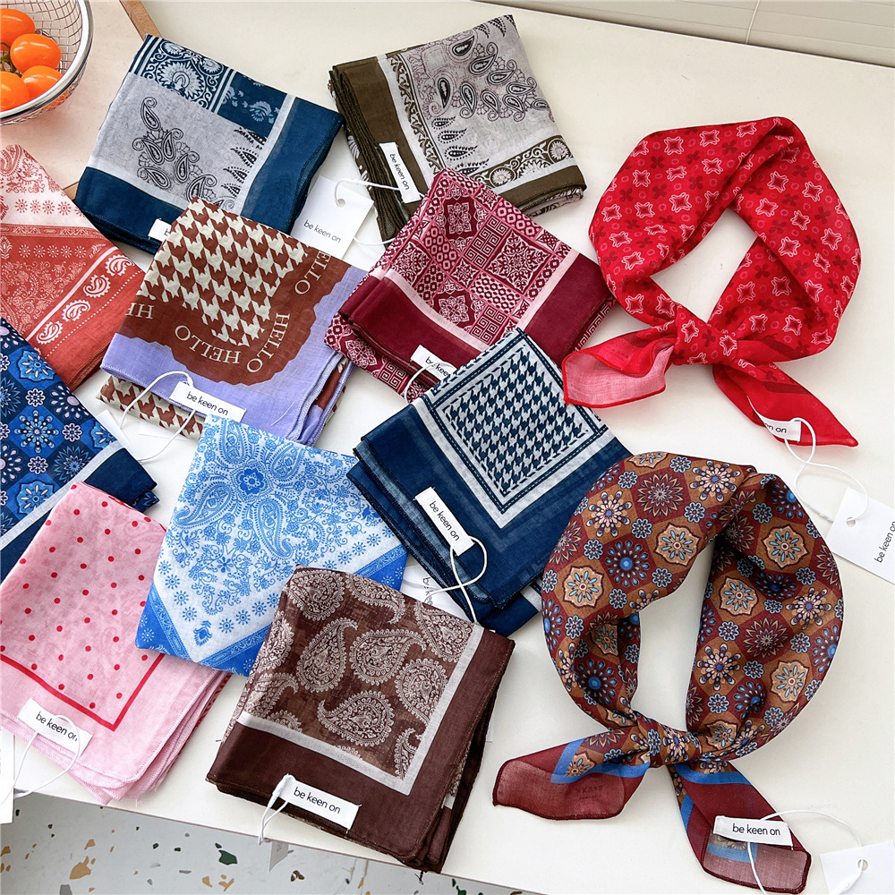 55 Cotton and Linen Small Square Scarves for Women, Versatile Neck Protection Headscarves for All Seasons, Decorative Scarves, Fashionable Floral Scarves