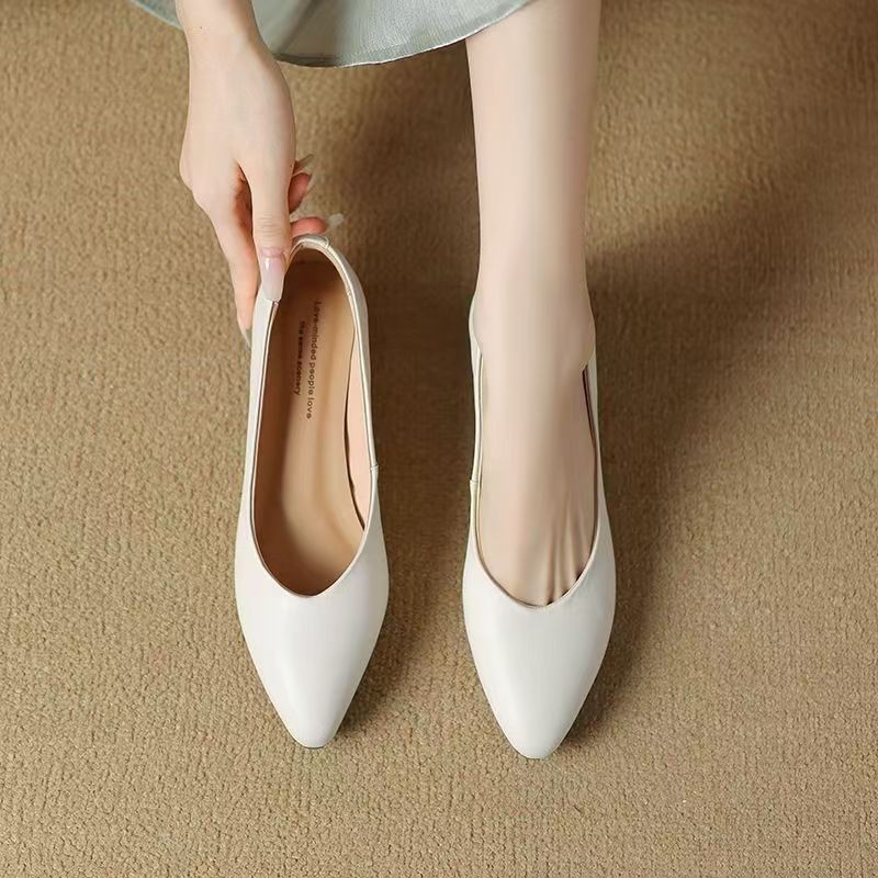 Genuine Flat For Women 2025 New Autumn Mom Pointed Toe Work Single Shoes Soft Leather Fairy Gentle Style_vogvips.com