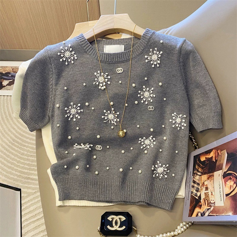 [Ready Stock] French Gentle Style Heavy Beaded Short-Sleeved Knitwear for Women 2025 New Elegant Round Neck Top