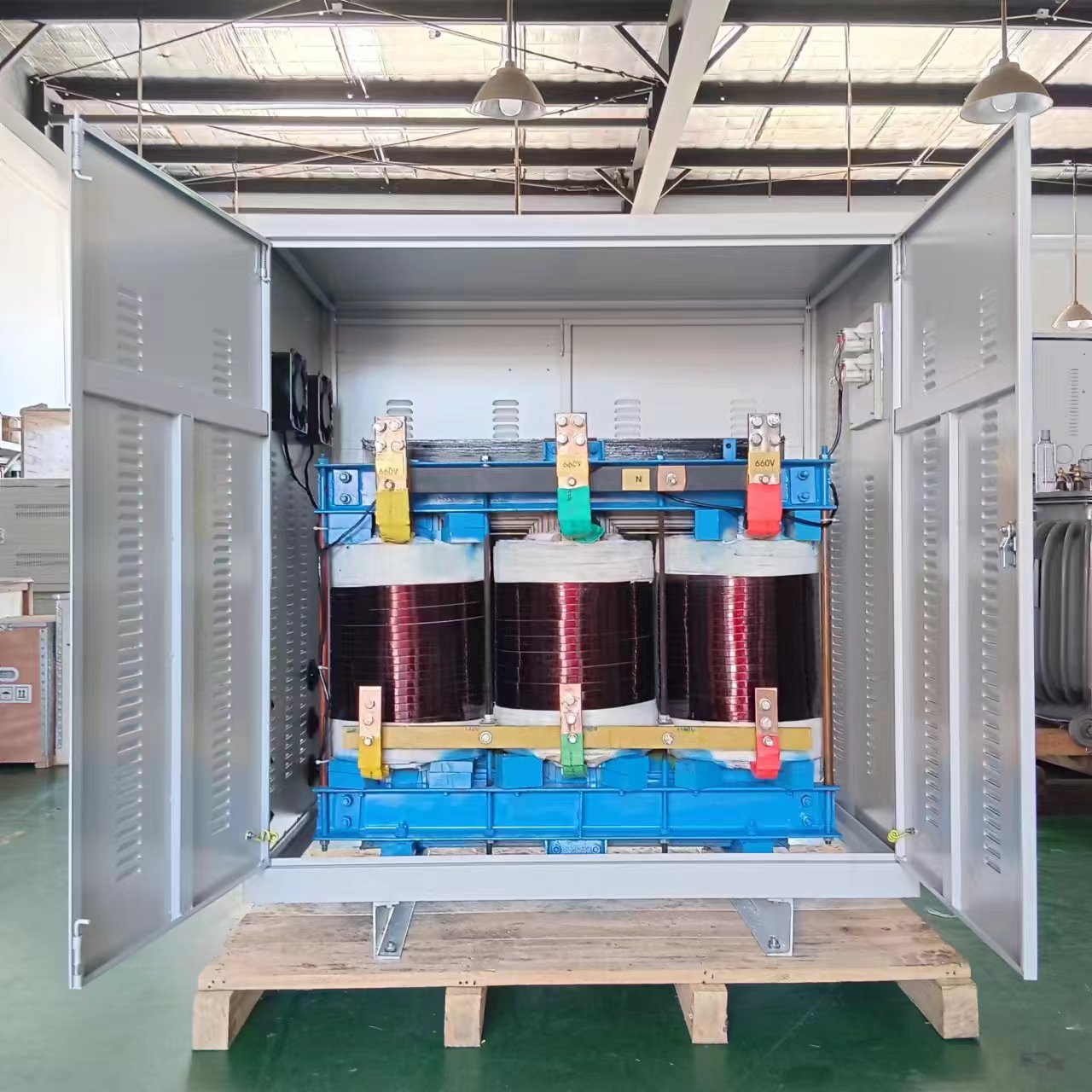 厂家直供SG-1000KVA三相干式变压器380V变660V1140V自耦变压器