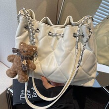 ���Q�¿�r�аٴ�Ůʿ�μ�б����W�t����С���L���朗lˮͰ����