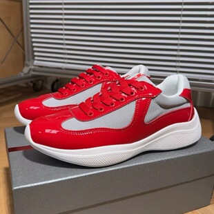 ����Ь�羳PRADA�����_�ܲ�ЬAmericas Cup�����\�Ӱٴ����eЬ