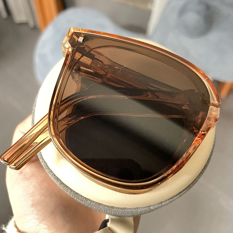 55g Weight UV400 Protection Lens Material Outdoor, Travel, Party Occasion Women'S, Men'S, Unisex Gender Retro, Fashion, Sweet, Simple Style Style Grey, Green, Blue, Black Color Retro Fashion Sweet UV400 Protection Women's Sunglasses