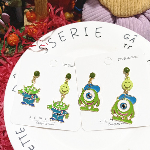 欧美卡通合金可爱三眼仔独眼怪大眼仔不对称S925银耳环耳饰女