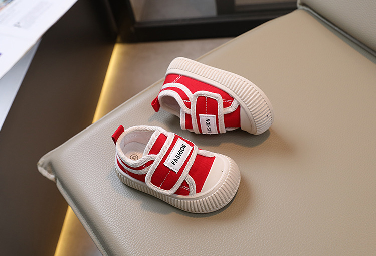 2024 Vår och höst Barncanvas Pojkar Casual Shell Head Girls Cookie Mjuk sula Babyskor_voghion.com