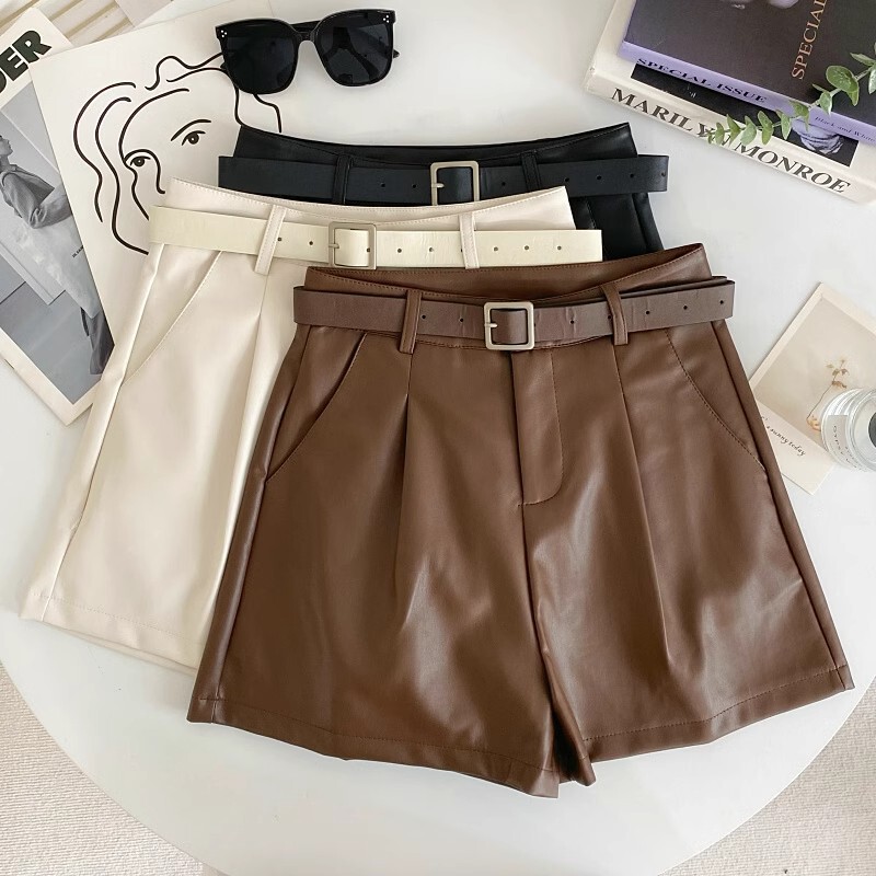 PU leather shorts women's 2024 autumn and winter new design sense retro versatile high waist slimming outer wear boots pants with belt
